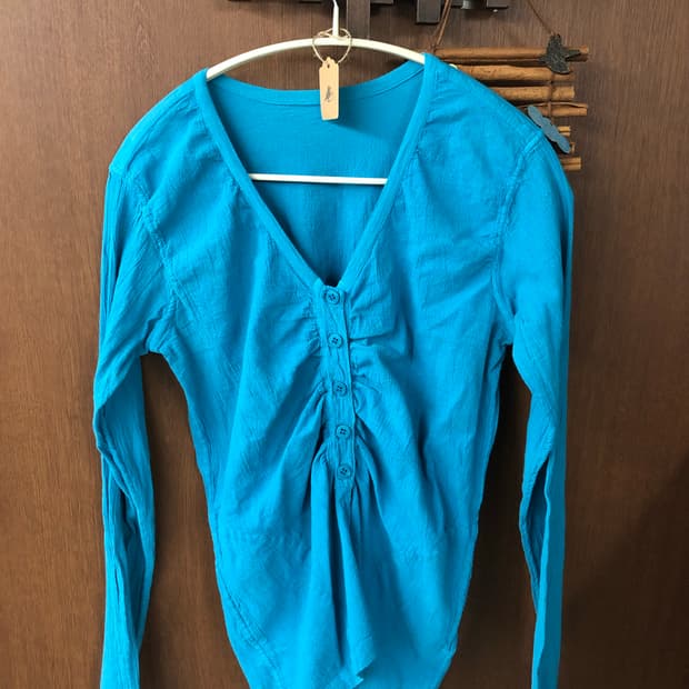 Issey miyake 브이넥 가디건 