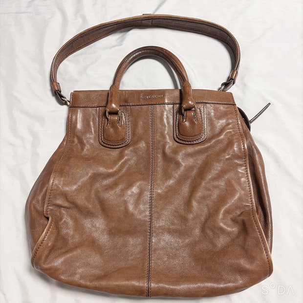 지방시 브라운 가죽 토트겸 숄더백