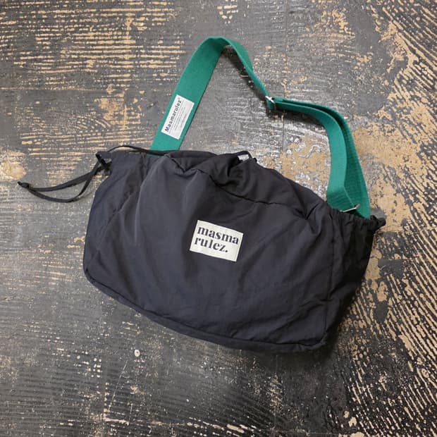 마스마룰즈 숄더백