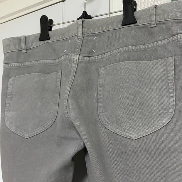 [52] 마르지엘라 백스티치 그레이 데님