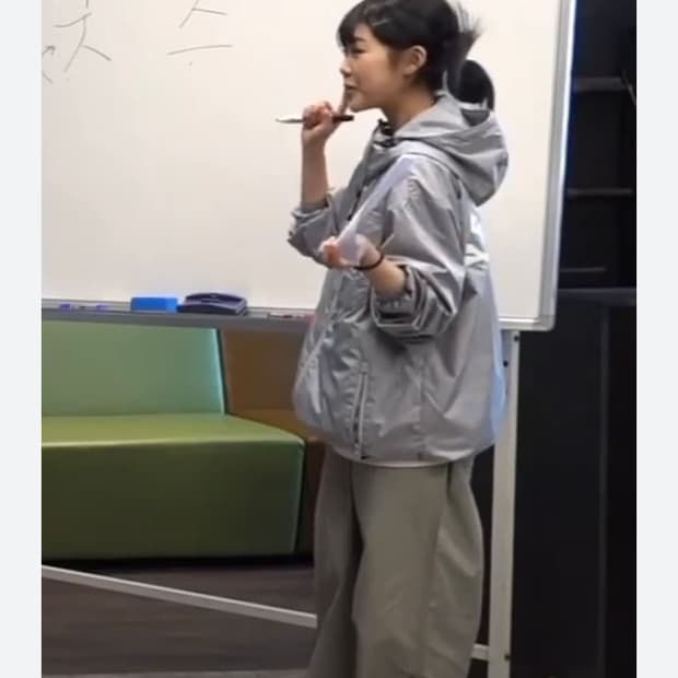 예스아이씨 바람막이 s