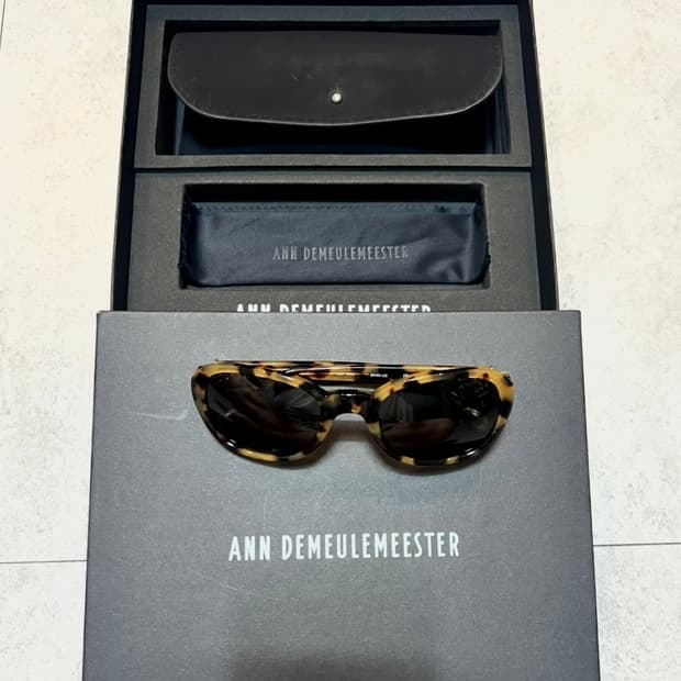 [새상품⭐️정품] 앤드뮐미스터 선글라스 sunglass