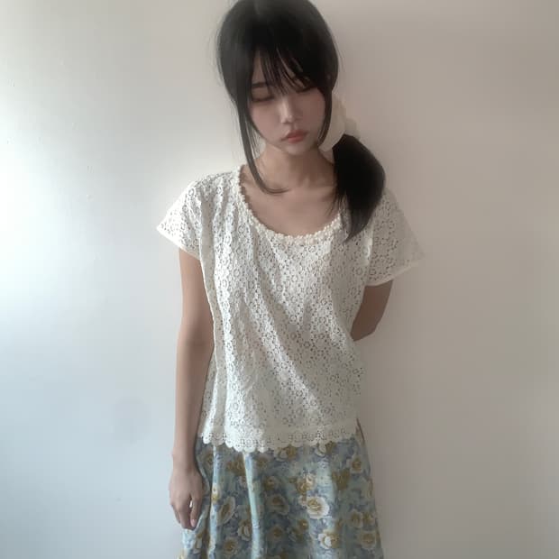 Lace punching knit