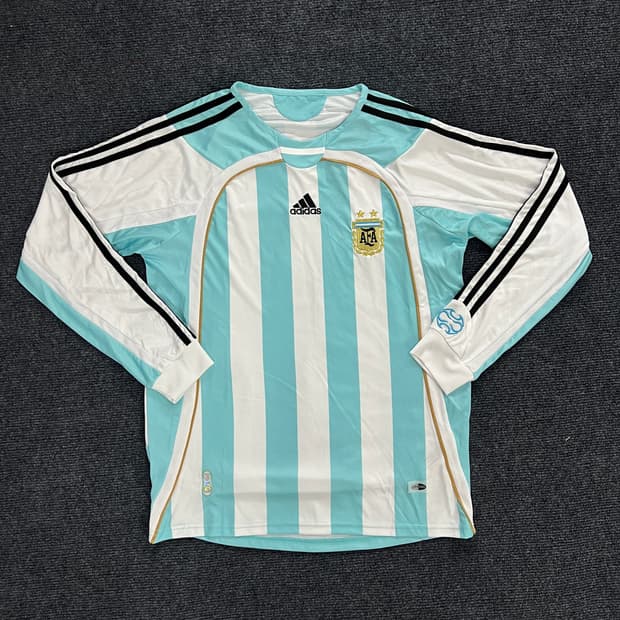2006 아르헨티나 롱슬리브 유니폼