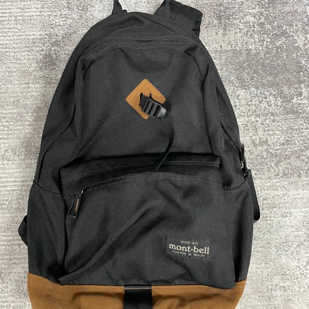 mont- bell 스웨이드 배색 백팩