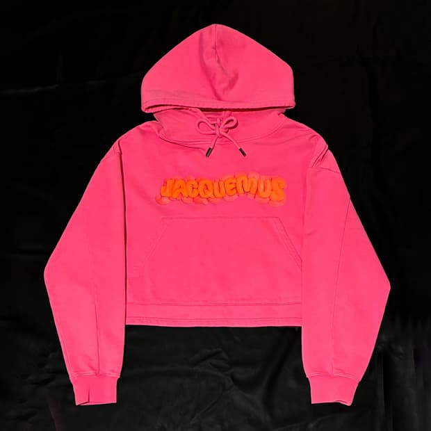 자크뮈스 모델러 클레이 로고 핑크 크롭 후드탑
