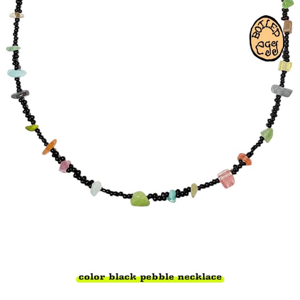 color black pebble necklace