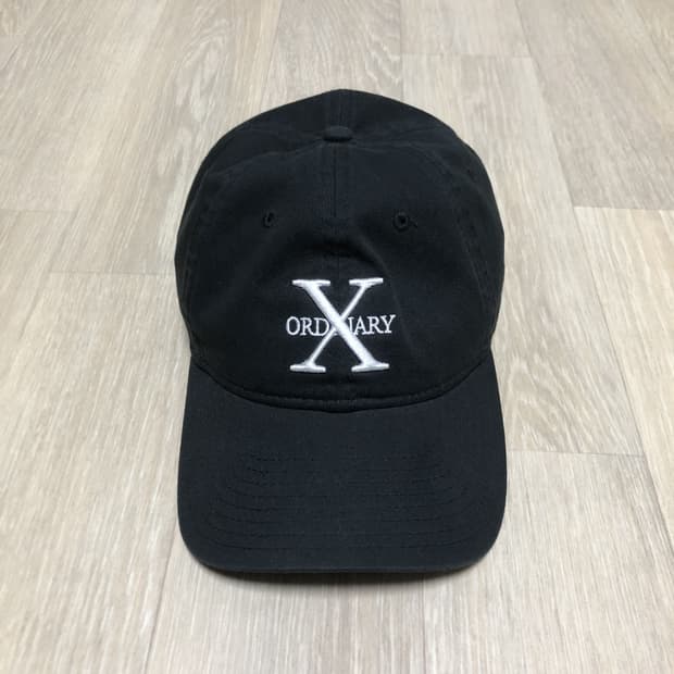 (OS) 뉴에라 NEW ERA 엑스오디너리 콜라보레이션 볼캡 블랙