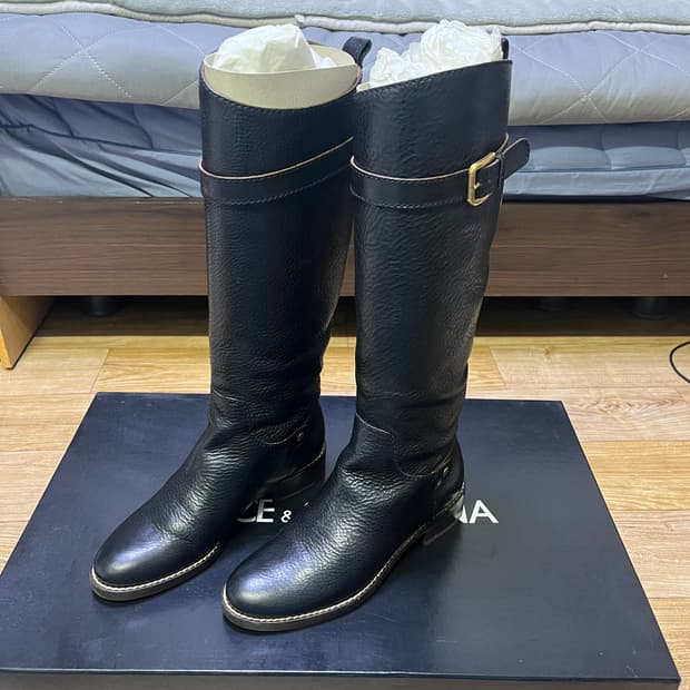 Dolce&Gabbana 돌체앤가바나 블랙 레더 롱 부츠 35.5사이즈