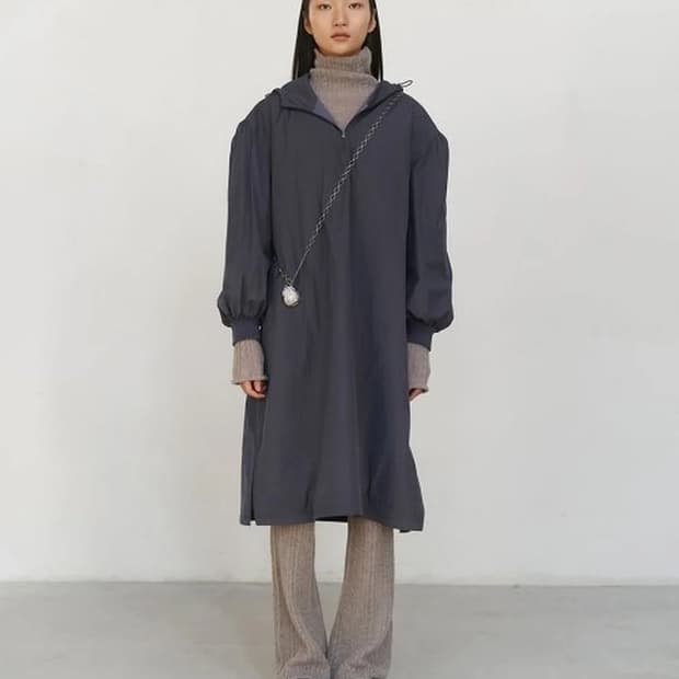 New 아모멘토 후디 드레스 차콜