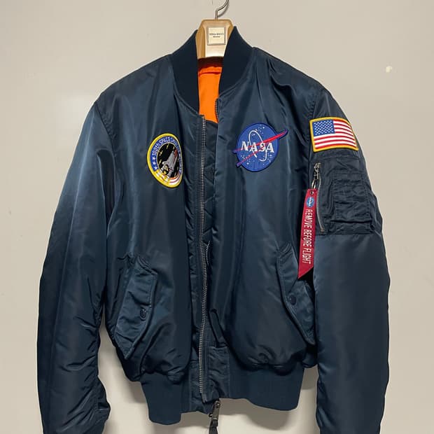 알파인더스트리 x 나사 ma-1  L사이즈