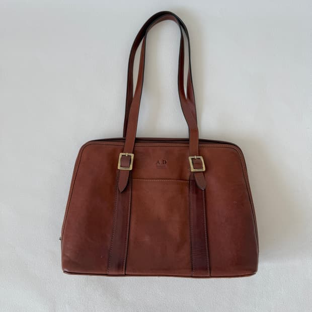 MADE IN ITALY 레더 토트 숄더백