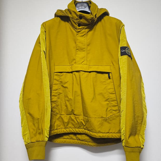 스톤아일랜드 후드 아노락