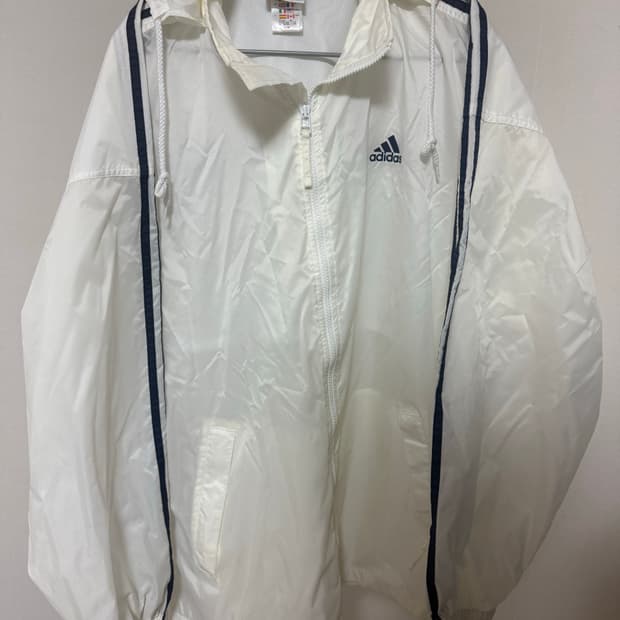 아디다스 바람막이