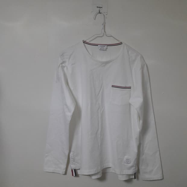 톰브라운 화이트 포켓 긴팔 티셔츠 사이즈3