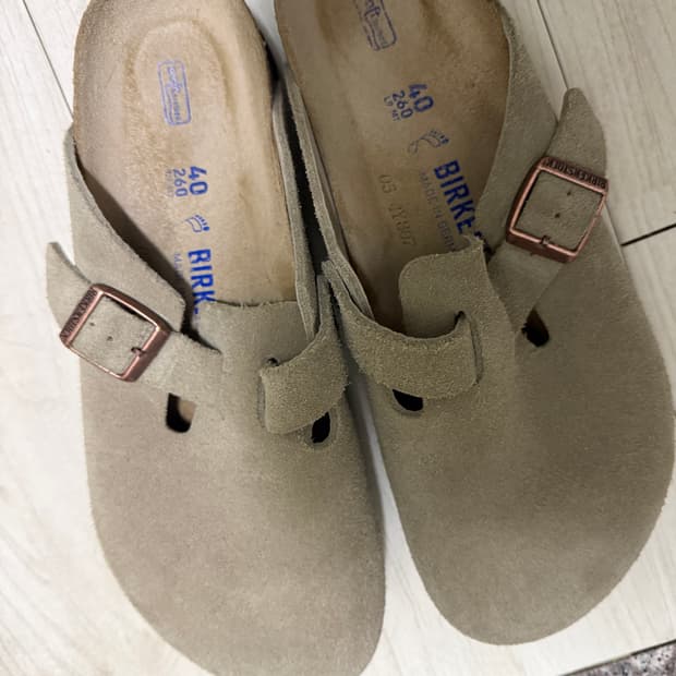 버켄스탁 보스턴 레귤러 타우페 40팔아요