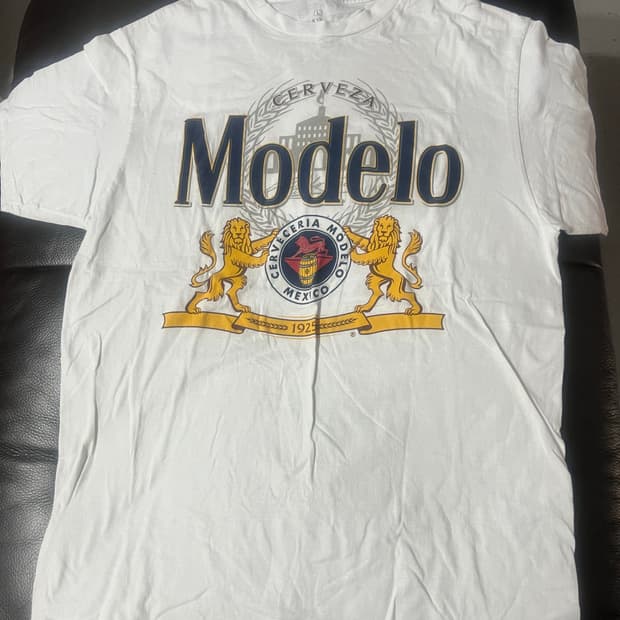 Modelo 반팔 티셔츠 화이트