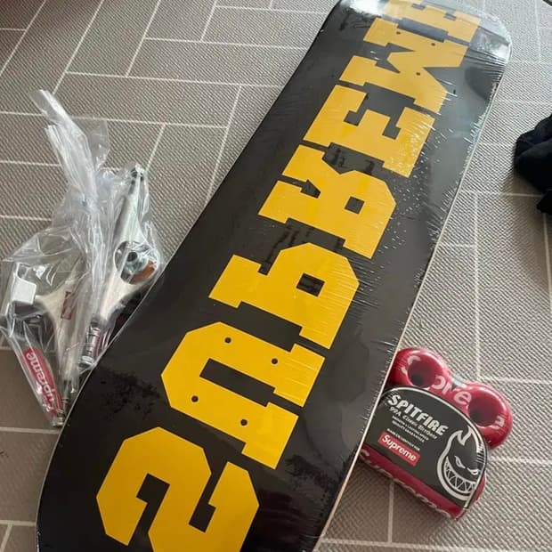 슈프림 스케이트 보드 데크 8.375