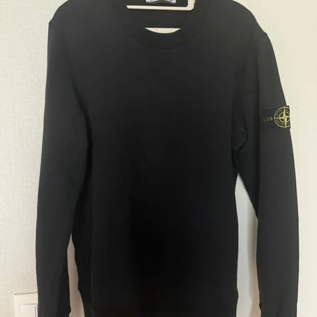 스톤아일랜드 맨투맨 