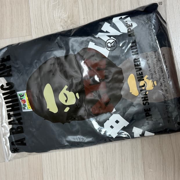 bape 반팔티 새제품