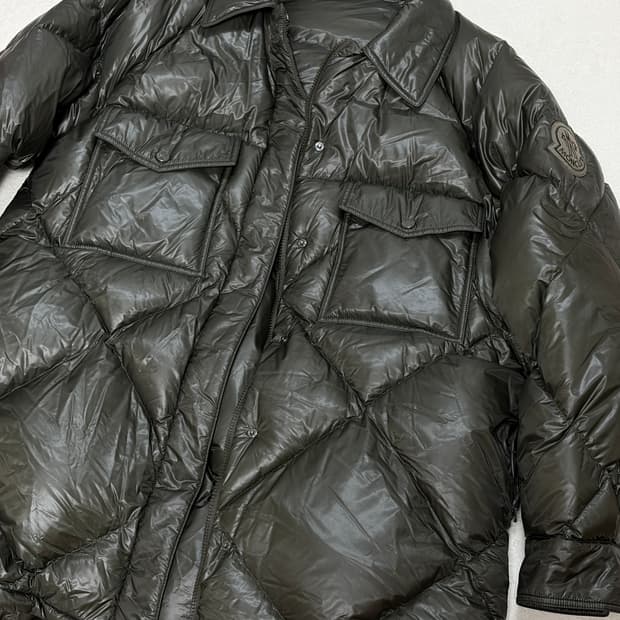 (최상) 21fw 몽클레어 다이아몬드 퀼팅 패딩 5 몽클레어 패딩 5