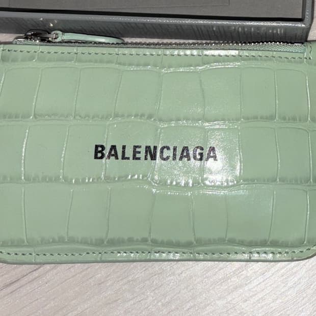 발렌시아가 카드지갑