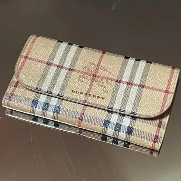 [정품]BURBERRY 버버리 헤이마켓 클래식체크 소가죽 장지갑