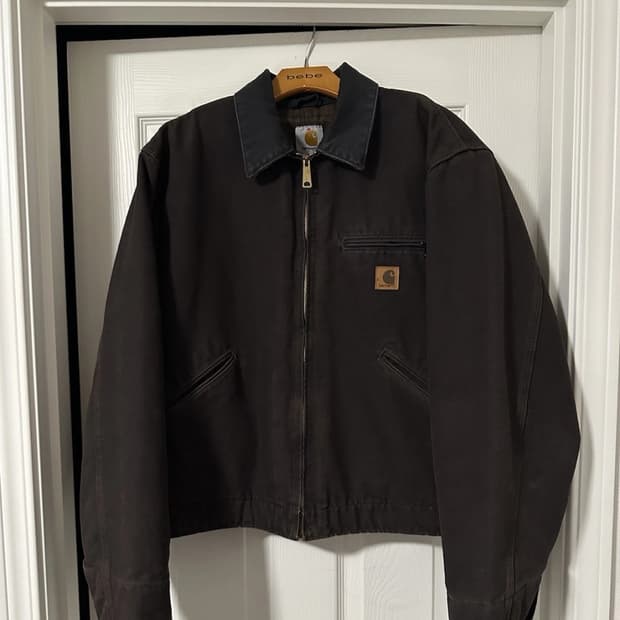 칼하트 디트로이드자켓  j97 dkb