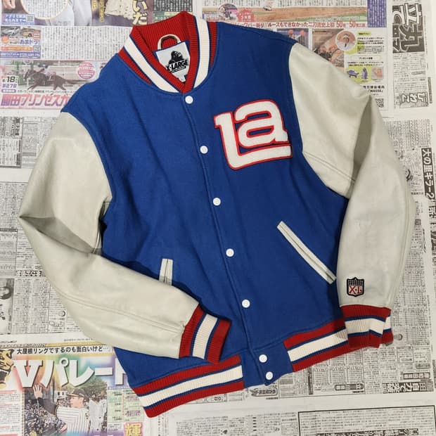 X-LARGE NFL로고 오마주 바시티 L