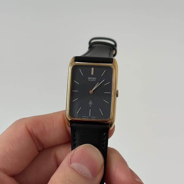 1970s Stripe Dark Navy Dial Tank Quartz