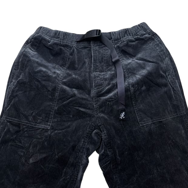 그라미치 블랙 코듀로이 팬츠