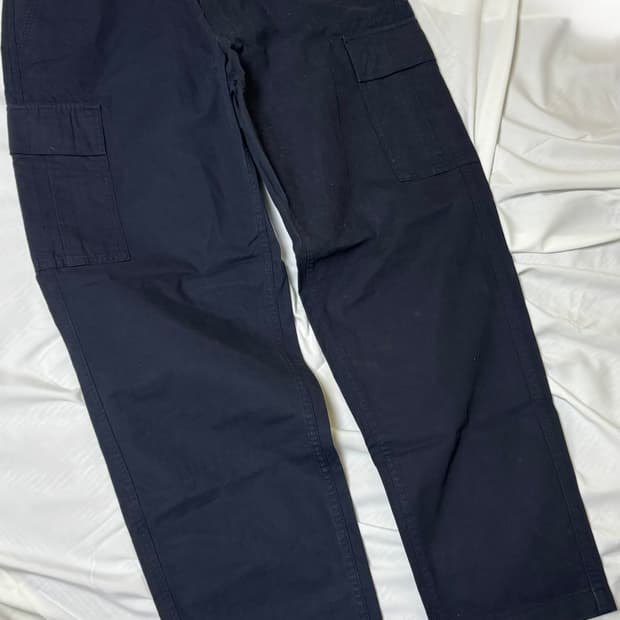 유니클로 2019년 레귤러피트카고팬츠 네이비 85
