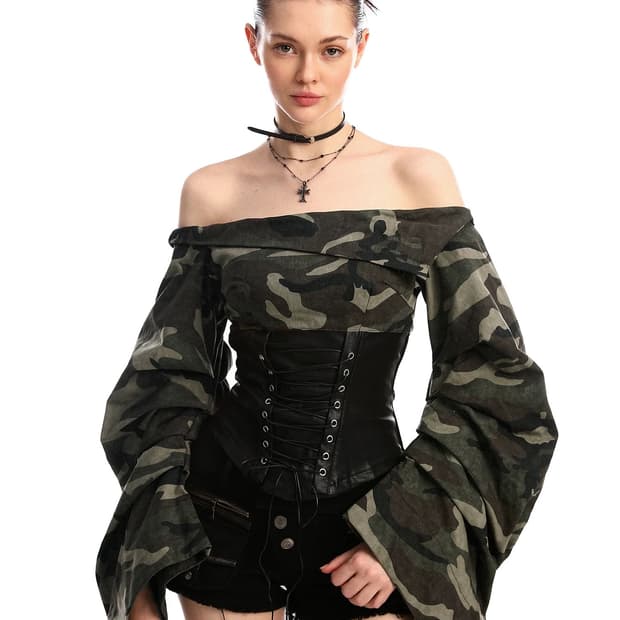 카모 오프숄더 코르셋 블라우스