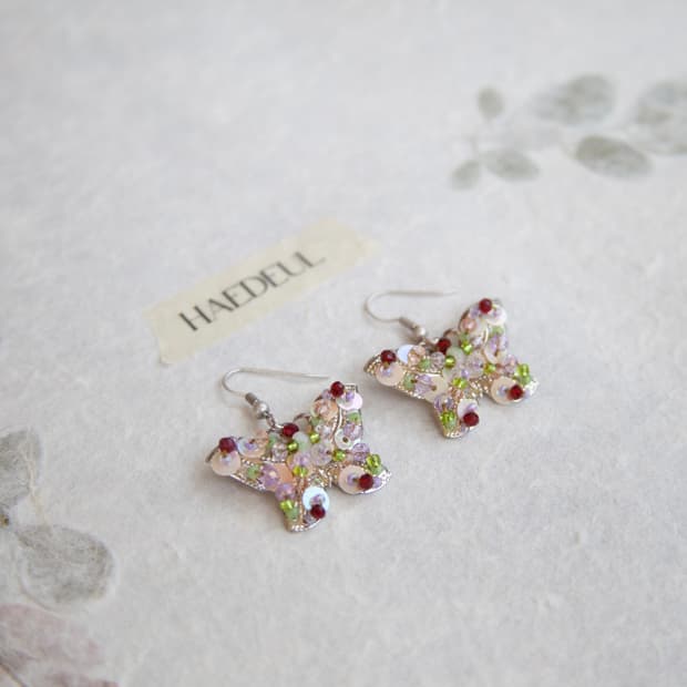 Dew Butterfly Earring