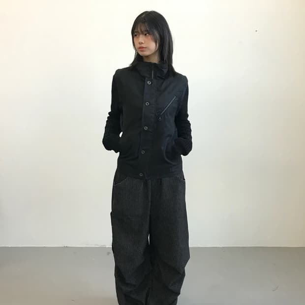 HIDEAWAYS Knit Sleeve Layered Jacket