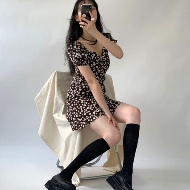 [새상품] 루루서울 리플리 퍼프 미니 드레스 브라운