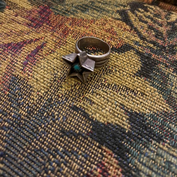 캐피탈 터콰이즈 실버링