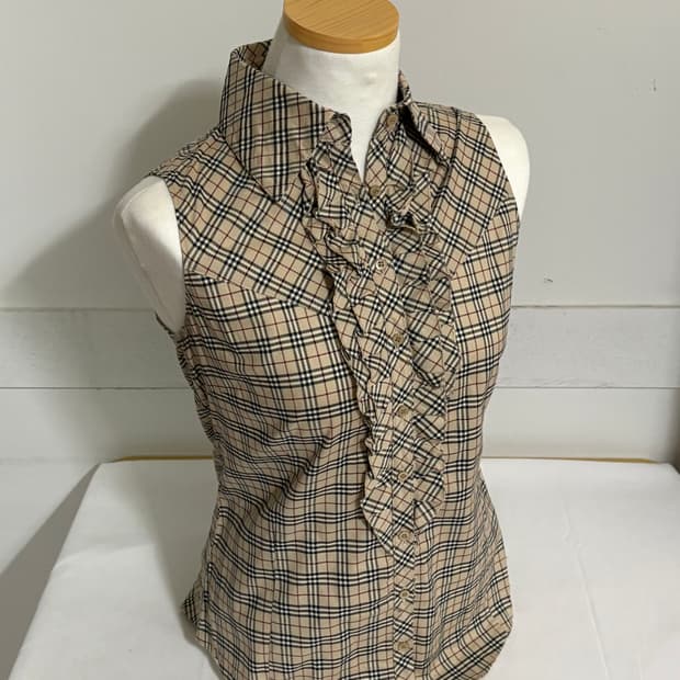 Burberry Blue Label 노바체크 러플 블라우스