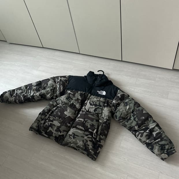 노스페이스 카모 눕시 패딩