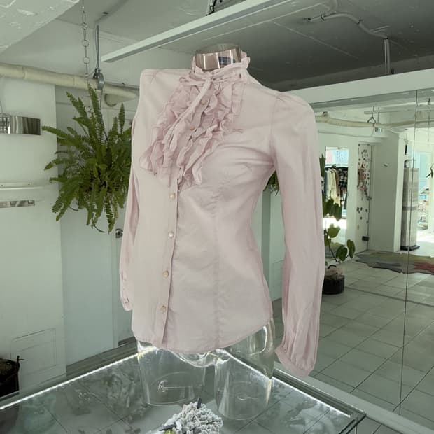 버버리 블루라벨 프릴 셔츠