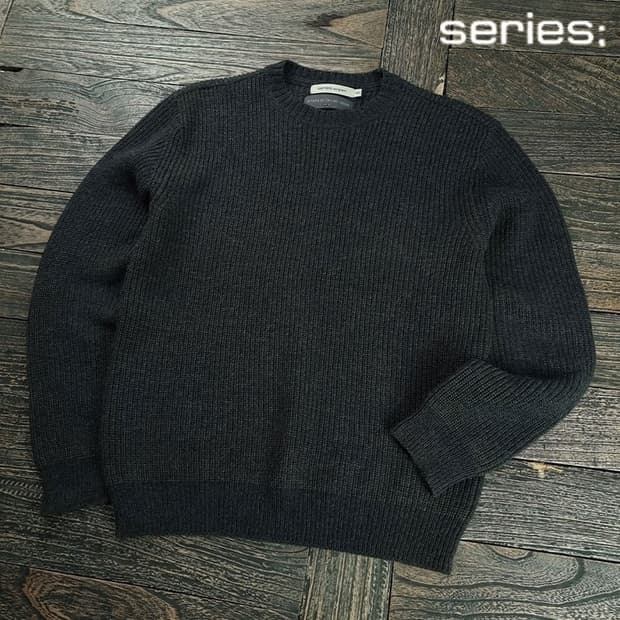 [시리즈] 와플 크루넥 니트 챠콜 M19500