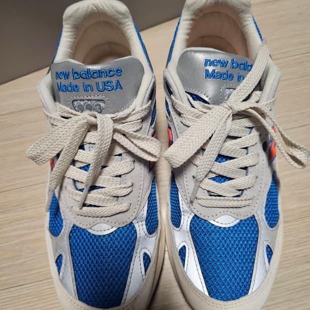 뉴발란스 x 키스 x 매디슨 스퀘어 993 메이드 인 USA 에인션트 스