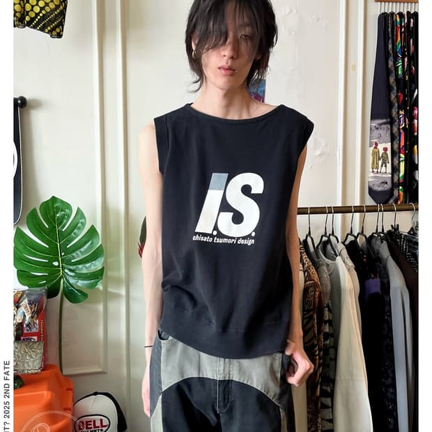 80s I.S Sports Archive Sweat Sleeveless