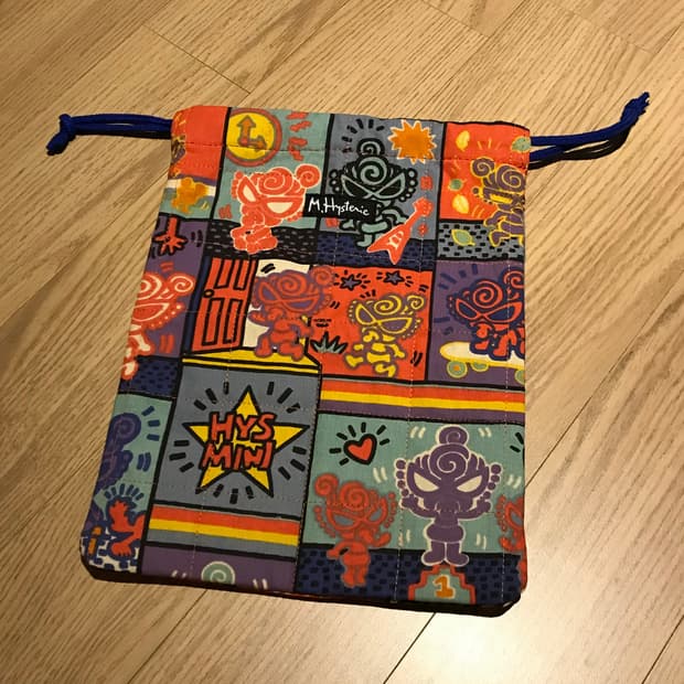 히스테릭 미니 조리개 파우치