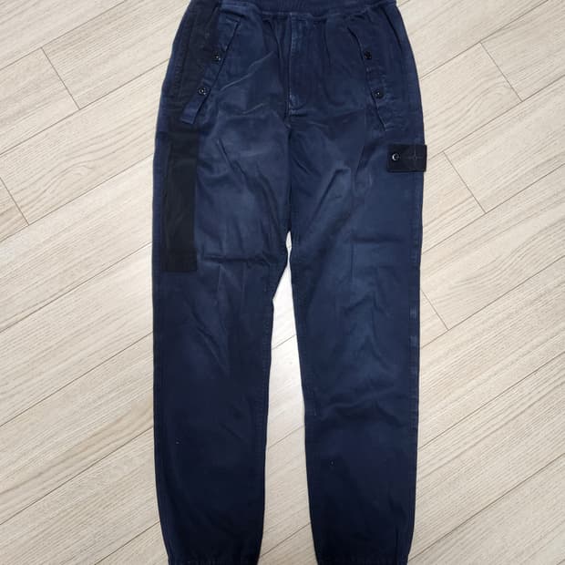 스톤아일랜드 고스트피스 조거 바지