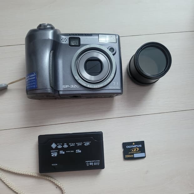 올림푸스 SP-320 디지털카메라