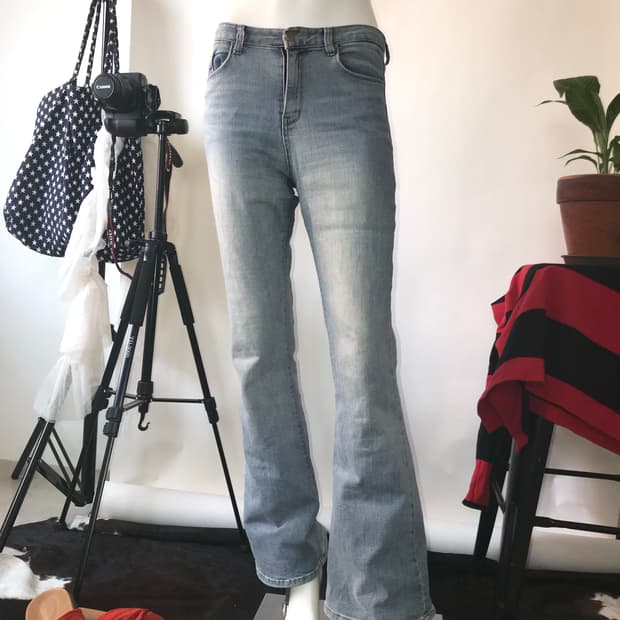 THE OPENPRODUCT Light Washed Boot-Cut Je