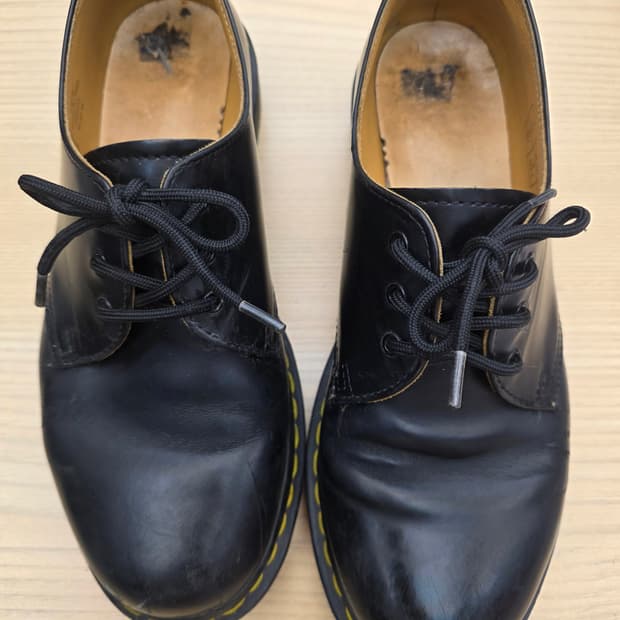 닥터마틴 1461 W 스무스 3홀 블랙 UK7