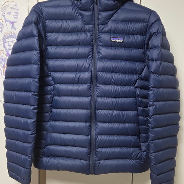 파타고니아 다운스웨터후드 다크네이비