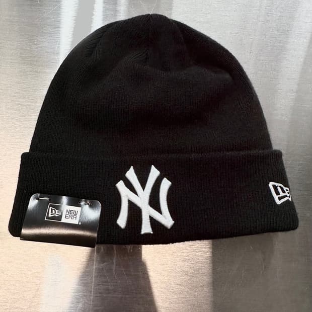 뉴에라 뉴욕 양키스 블랙 비니 [새상품]